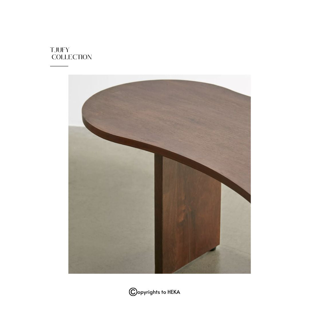 Tjufy Coffee table