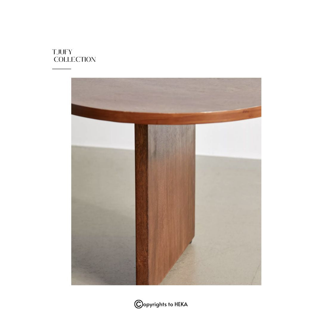 Tjufy Coffee table